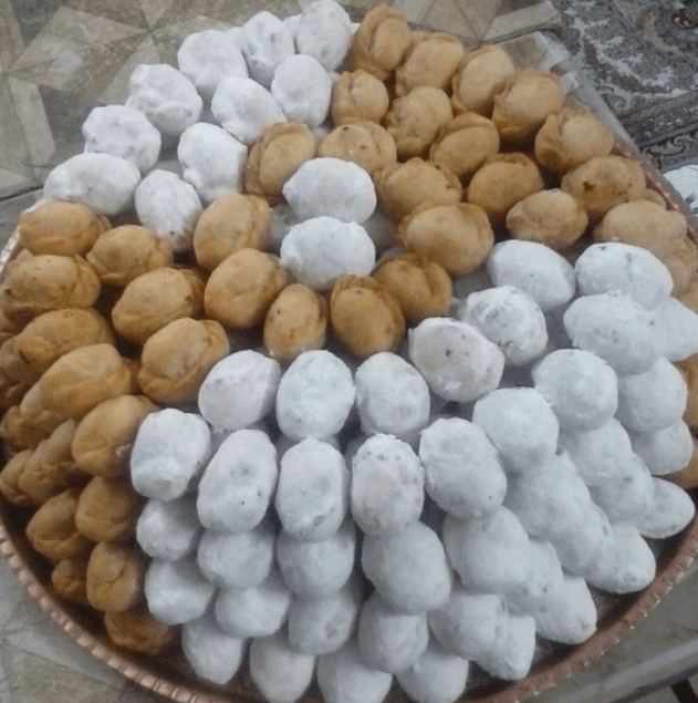 شیرینی های خوشمزه و محلی یزد - قطاب - هتل سنتی پارس یزد